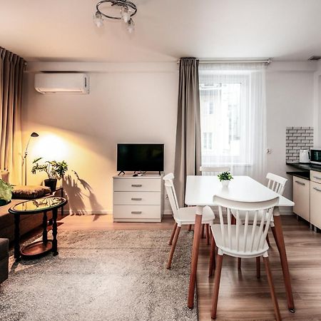 Fully-Furnished Apartment With Air Conditioning For Families, Cracow Old Town Cracovia Exterior foto