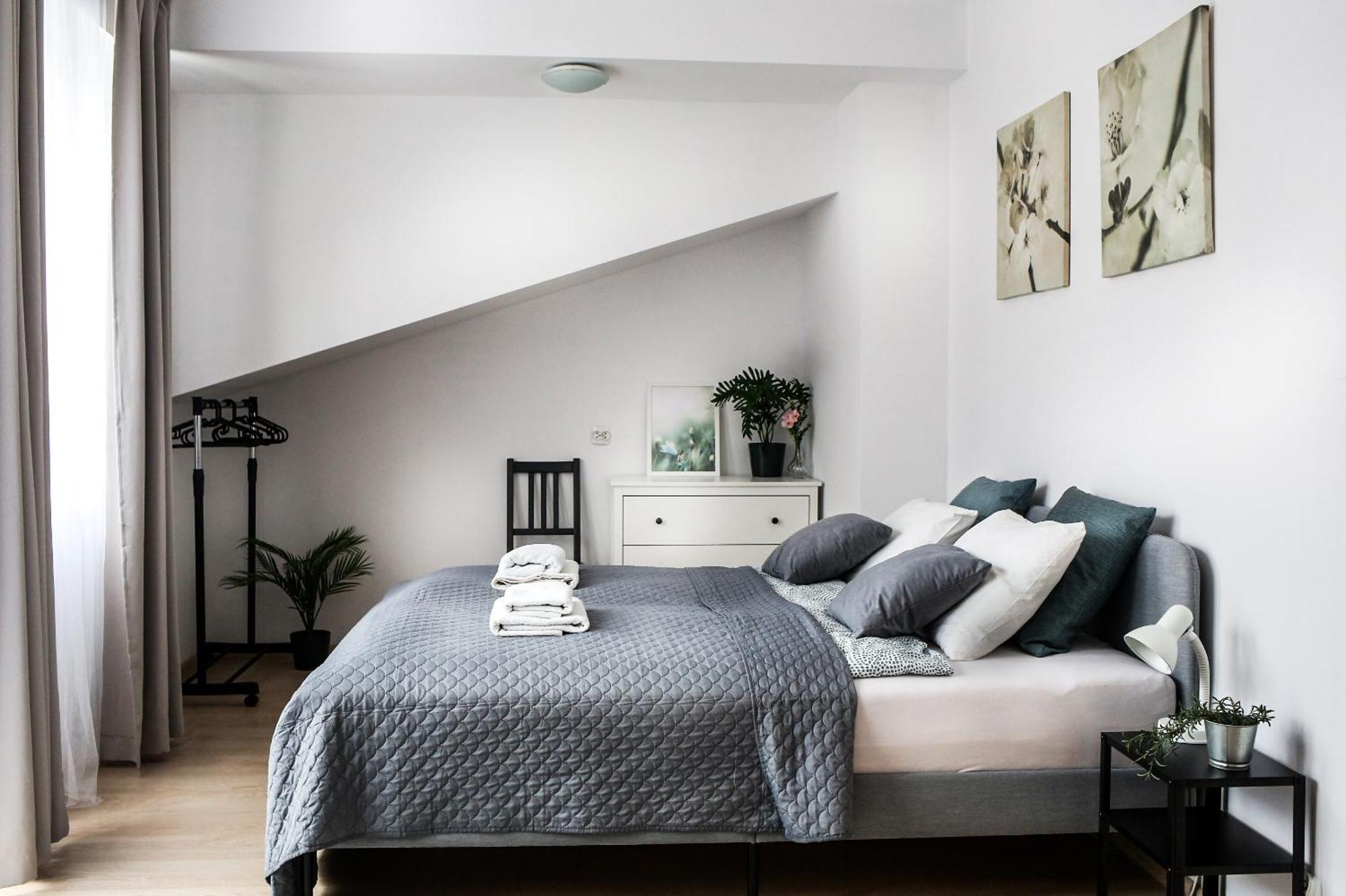 Fully-Furnished Apartment With Air Conditioning For Families, Cracow Old Town Cracovia Exterior foto