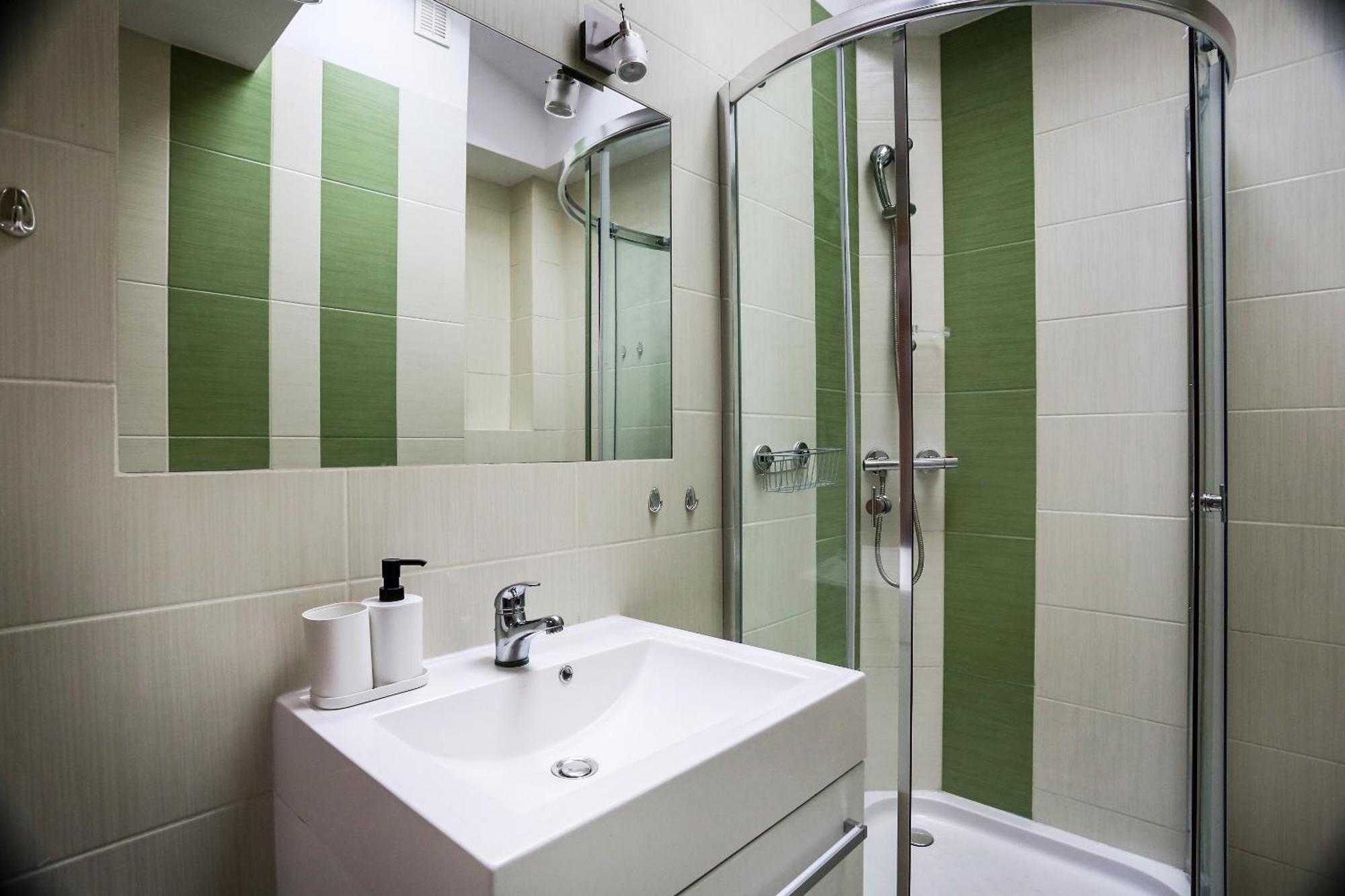Fully-Furnished Apartment With Air Conditioning For Families, Cracow Old Town Cracovia Exterior foto