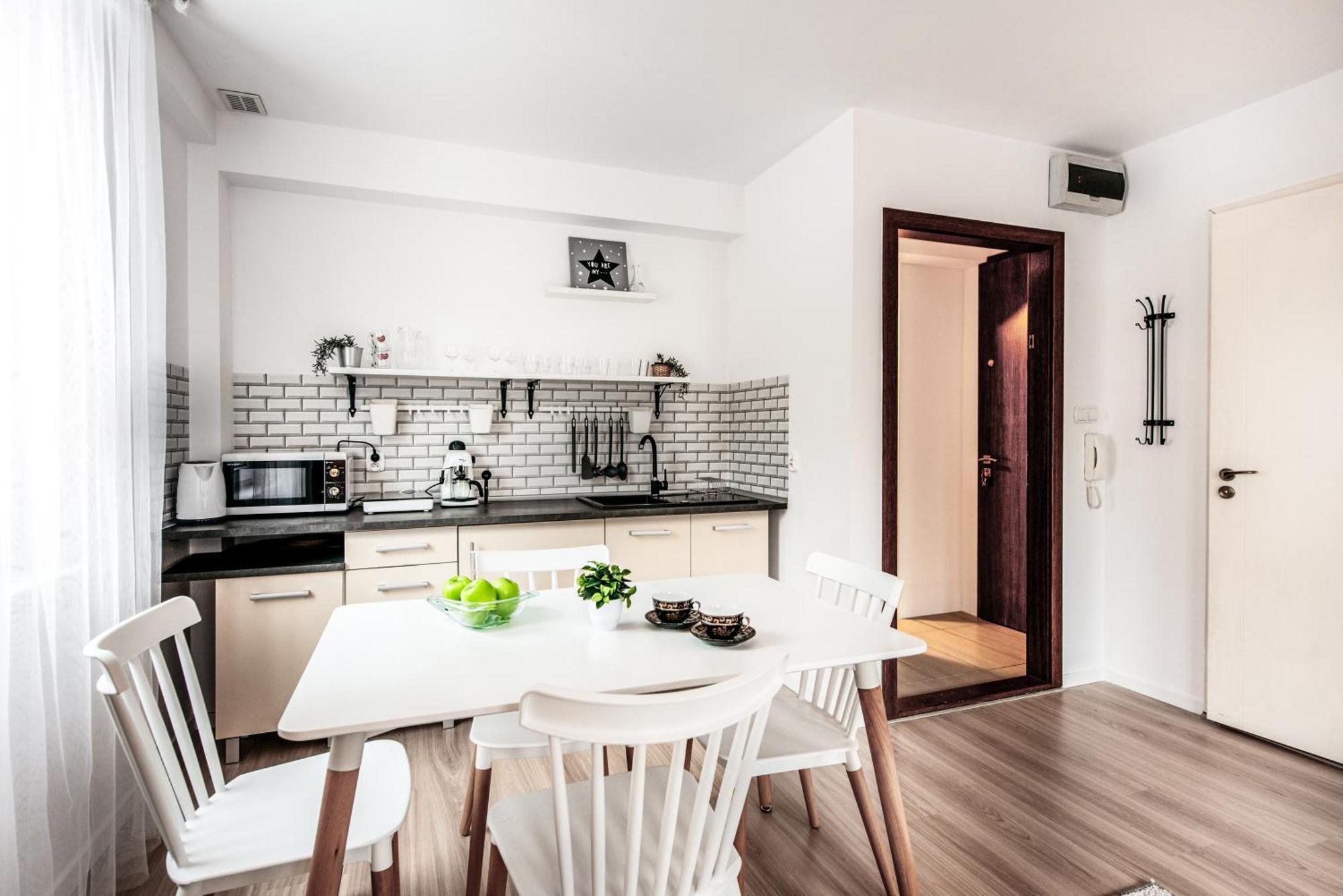 Fully-Furnished Apartment With Air Conditioning For Families, Cracow Old Town Cracovia Exterior foto